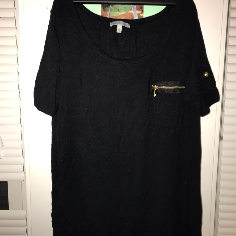 black shirt